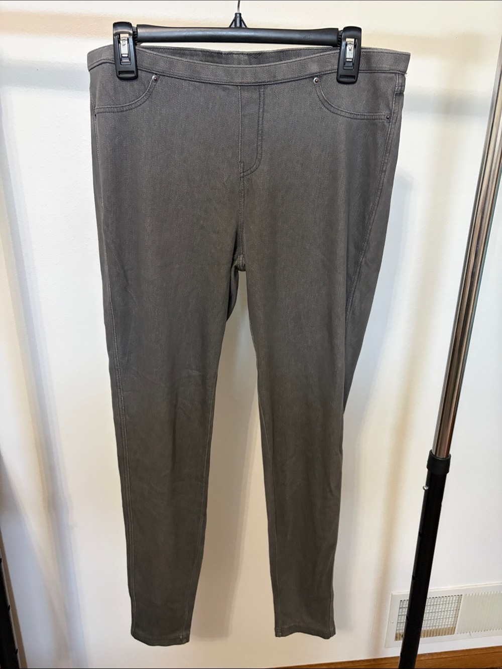 Simply Vera Vera Wang jeggings